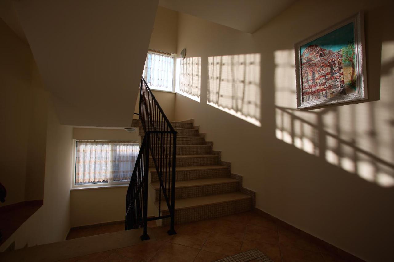 Villa Livia Boutique Apartments Ravda Ngoại thất bức ảnh