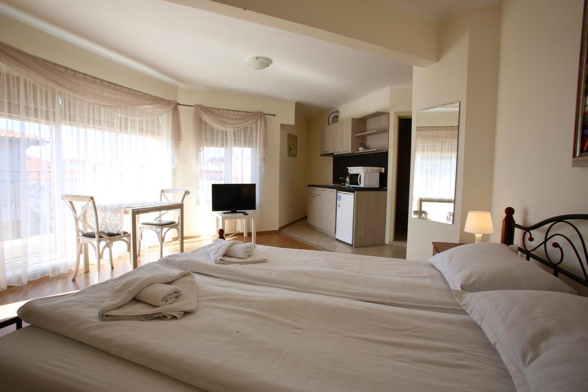 Villa Livia Boutique Apartments Ravda Ngoại thất bức ảnh
